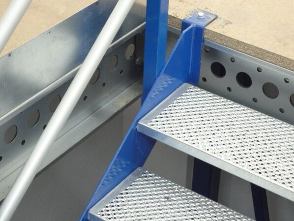 Detalle apoyo escalera
